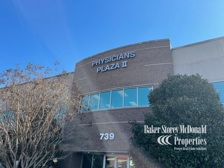 More Photos Of 739 Presidents Pl, Smyrna Medical For Lease