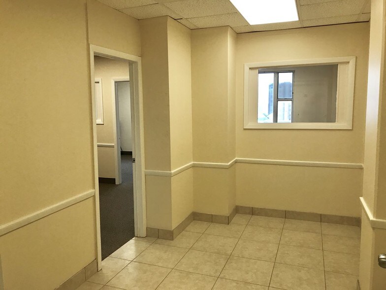 More Photos Of 1980 N Atlantic Ave, Cocoa Beach Medical For Sale