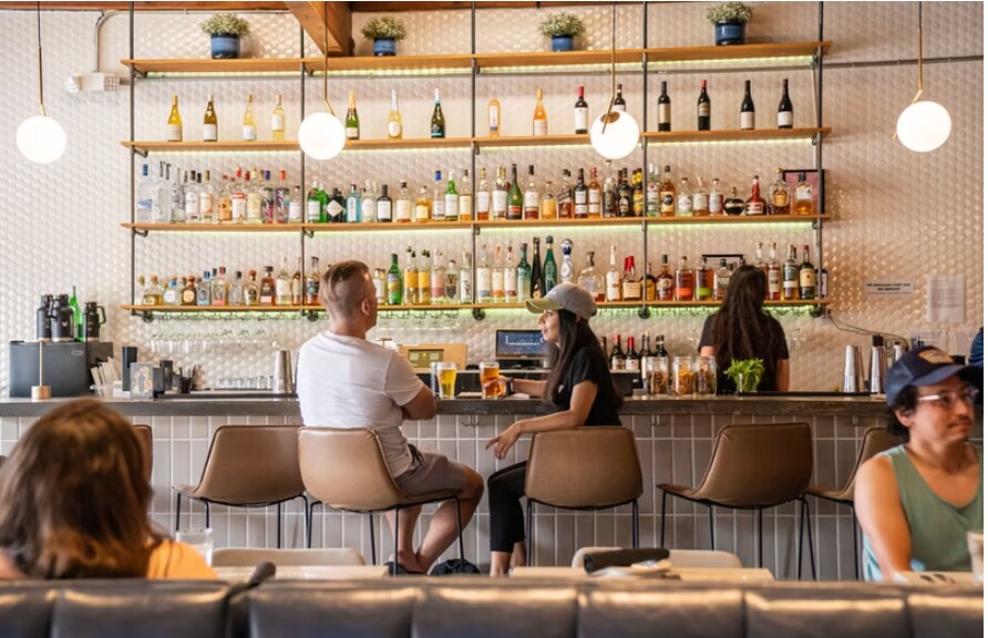 More Photos Of 405 Washington Blvd, Marina Del Rey Restaurant For Lease