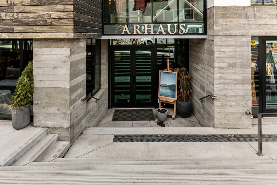 More Photos Of 639 Main St, Park City General Retail For Lease