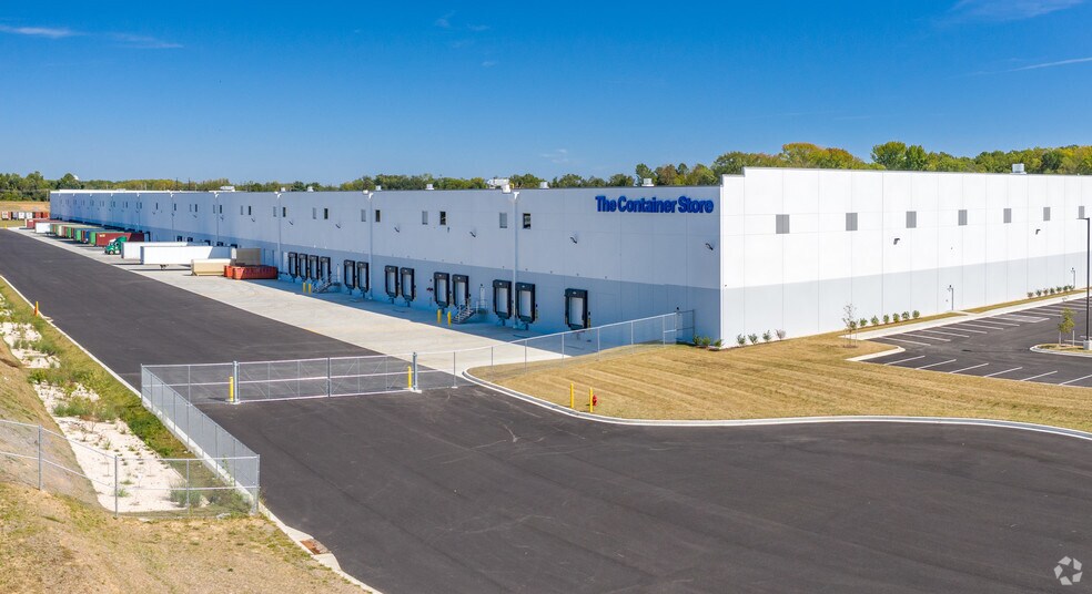More Photos Of 1000 Woodley Rd, Aberdeen Warehouse For Lease