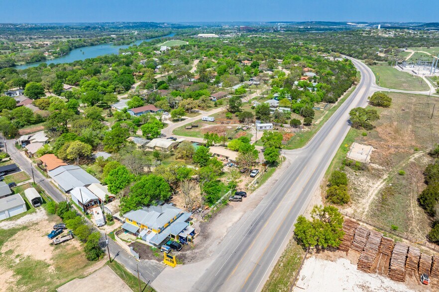 More Photos Of 4455 Highway 27, Kerrville Flex For Sale
