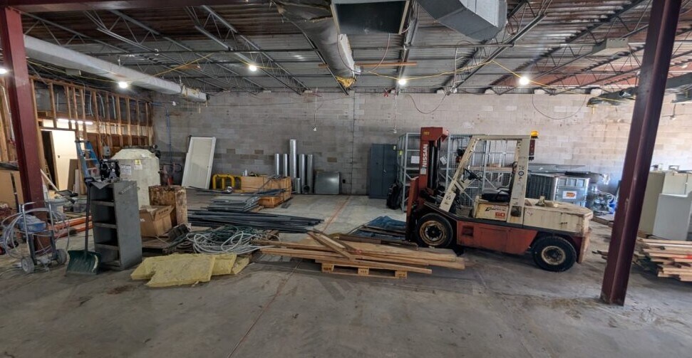 More Photos Of 1260 Eddie Dowling Hwy, North Smithfield Storefront Retail Office For Lease
