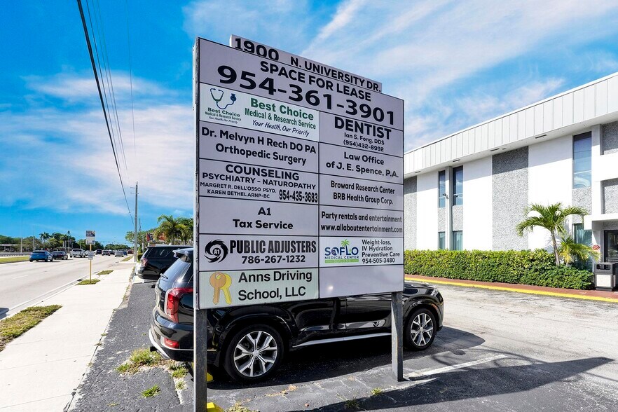 More Photos Of 1900 N University Dr, Pembroke Pines Office For Lease