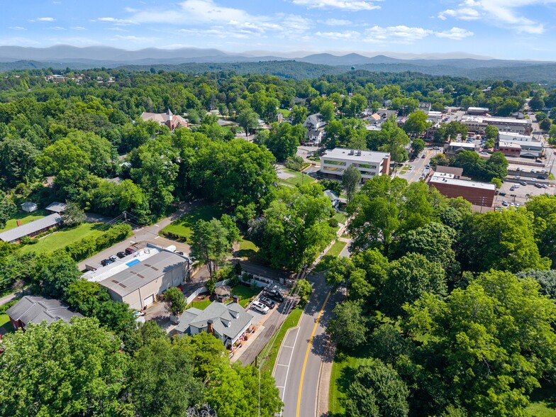 More Photos Of 168 W Main St, Dahlonega Hospitality For Sale