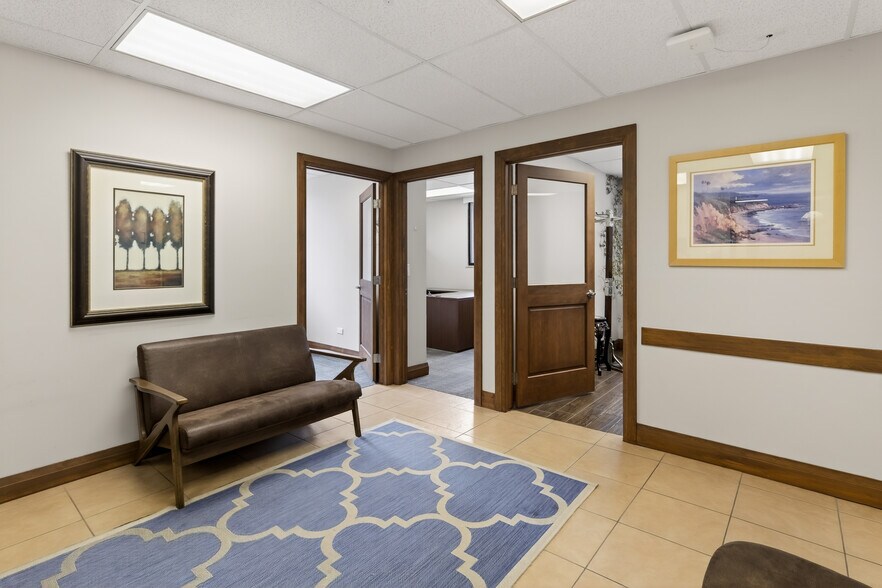 More Photos Of 1634 Downing St, Denver Medical For Lease