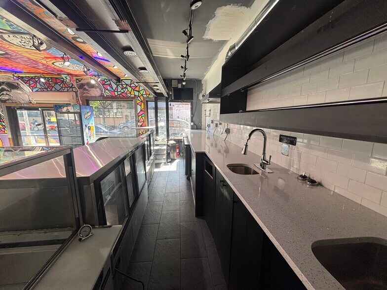 More Photos Of 1001 Fulton St, Brooklyn Storefront Retail Residential For Lease