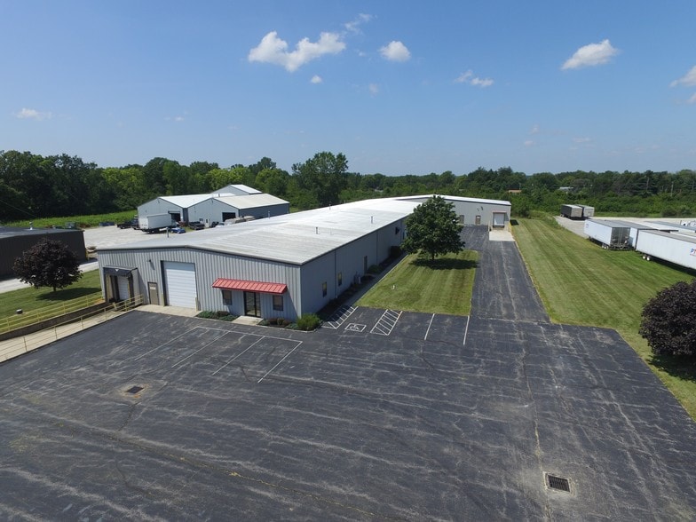 More Photos Of 9700 Looney Rd, Piqua Warehouse For Sale
