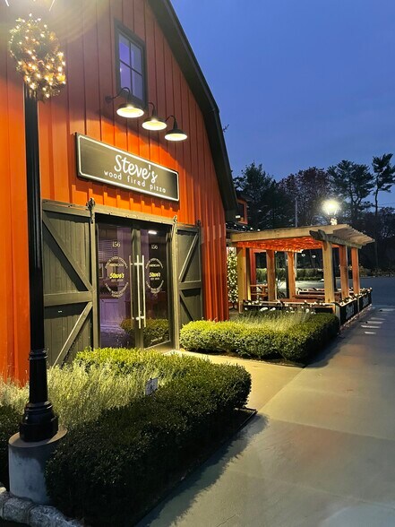 More Photos Of 156 Route 17, Tuxedo Park Restaurant For Sale