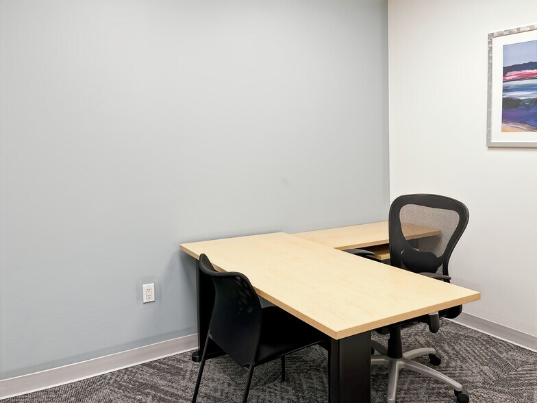 More Photos Of 150 Motor Pkwy, Hauppauge Coworking Space