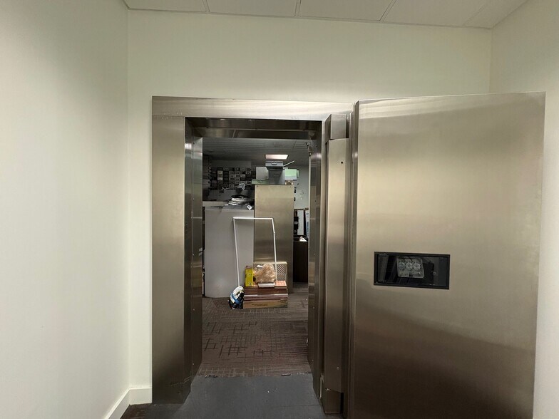 More Photos Of 1401 N University Dr, Coral Springs Medical For Sale