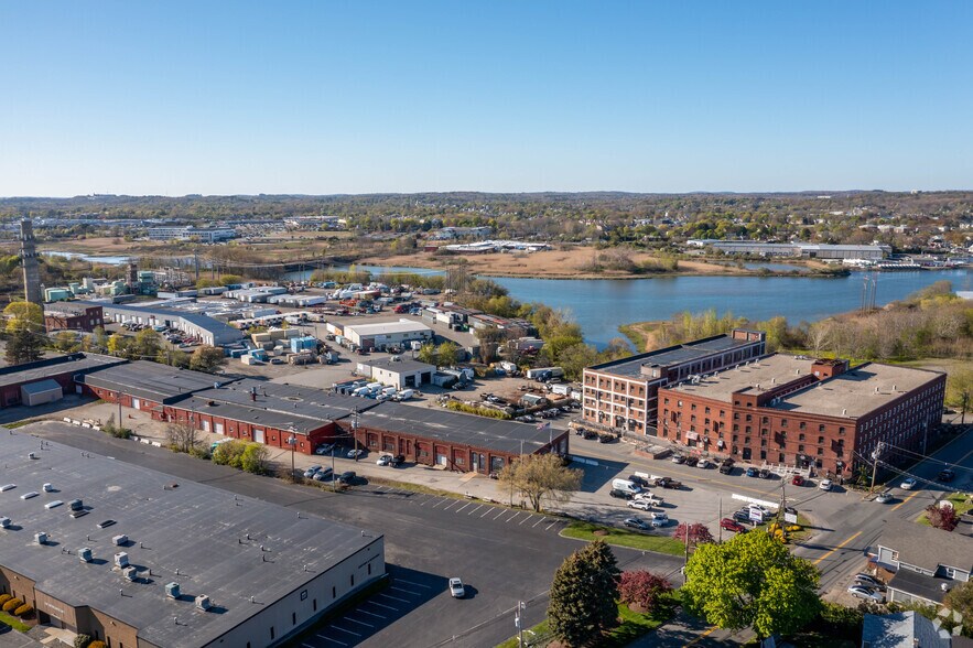 More Photos Of 58 Pulaski St, Peabody Unknown For Lease