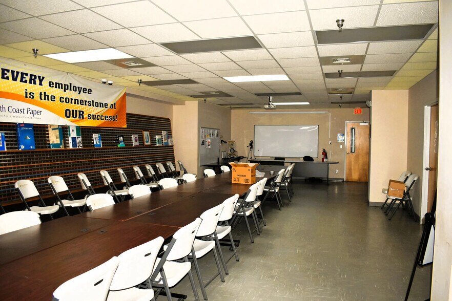 More Photos Of 244 Warner Rd, Maplesville Manufacturing For Sale