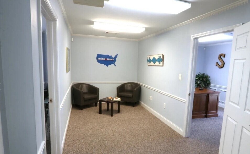 More Photos Of 5346 Palmero Ct, Buford Light Distribution For Sale