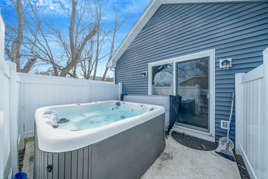 More Photos Of , Greenport Multifamily For Sale