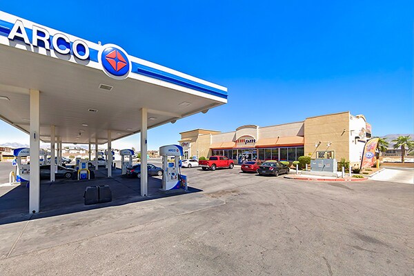 Primary Photo Of 5575 N 5th St, North Las Vegas Convenience Store For Sale
