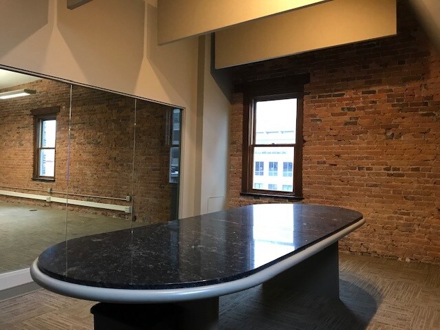 More Photos Of 316 S Clinton St, Syracuse Loft Creative Space For Lease