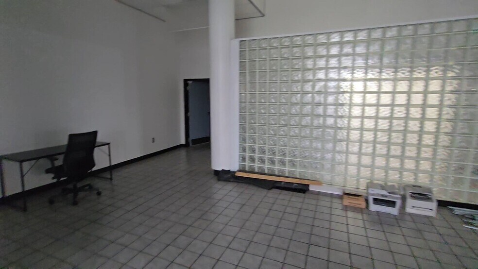 Primary Photo Of 3003 S Memorial Dr, Tulsa Auto Dealership For Sale