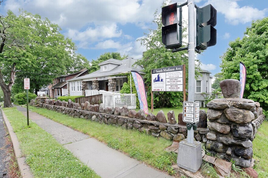 More Photos Of 22 S Madison Ave, Spring Valley Office For Sale