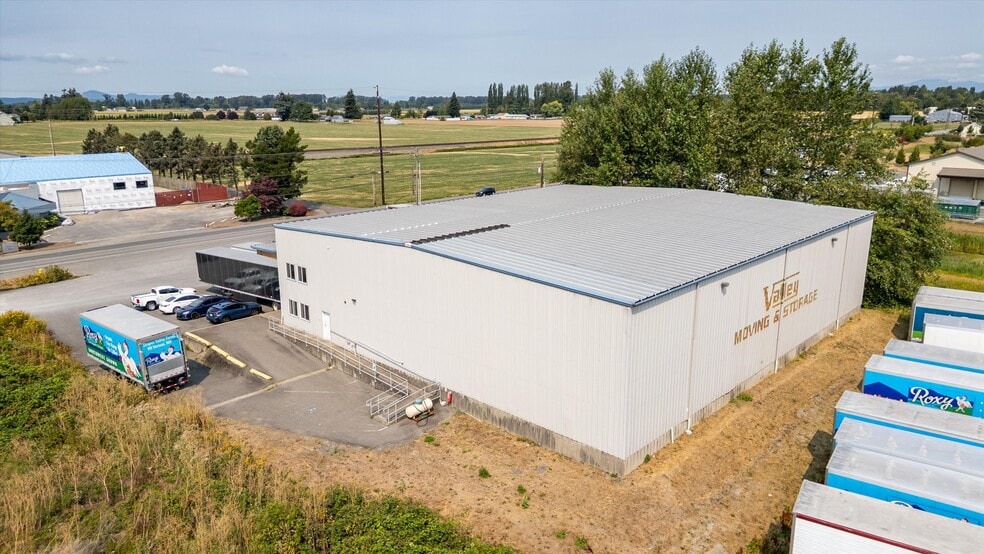 More Photos Of 3616 Old Highway 99 S Rd, Mount Vernon Distribution For Sale