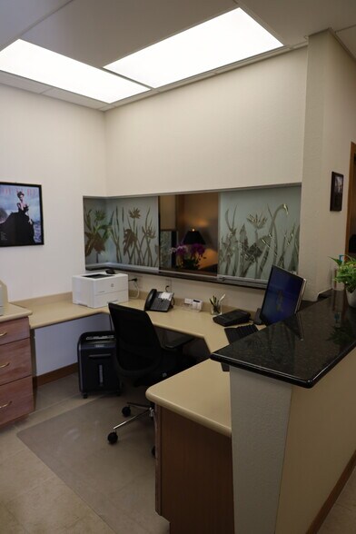 More Photos Of 4799 N Federal Hwy, Boca Raton Medical For Lease