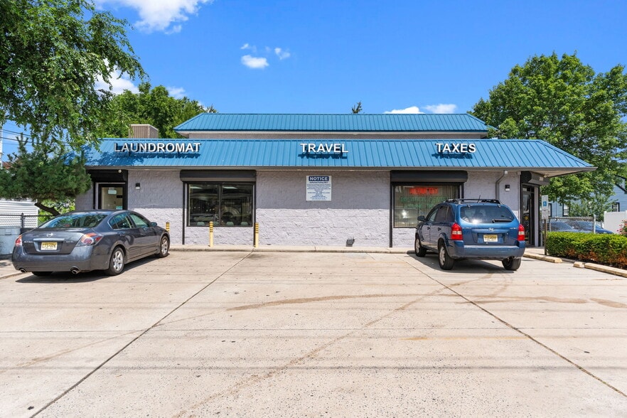 More Photos Of 3069 River Rd, Camden Storefront Retail Office For Sale