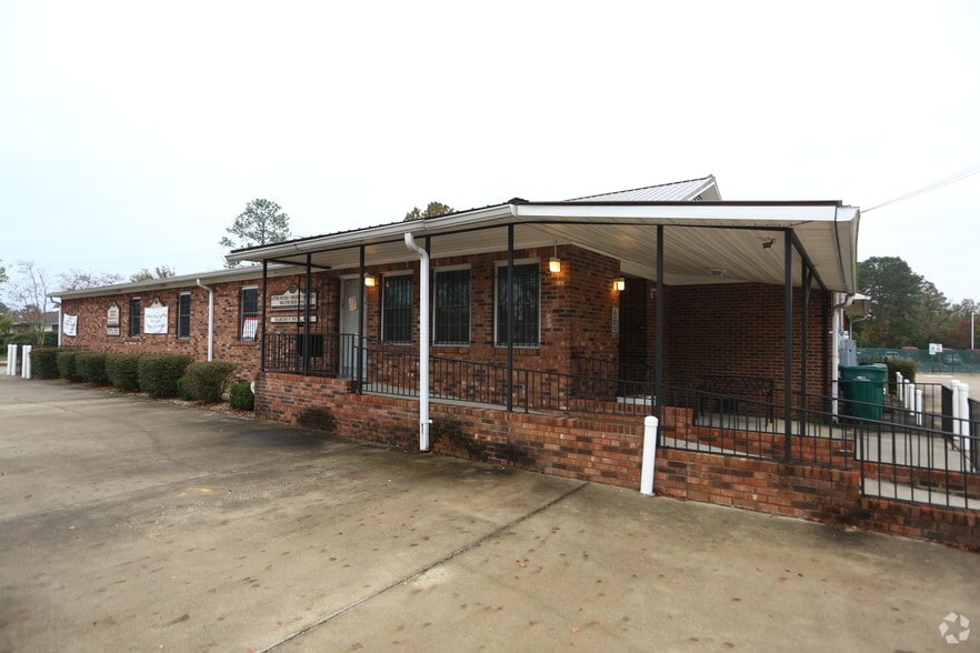 More Photos Of 1220 Walter Reed Rd, Fayetteville Office For Sale