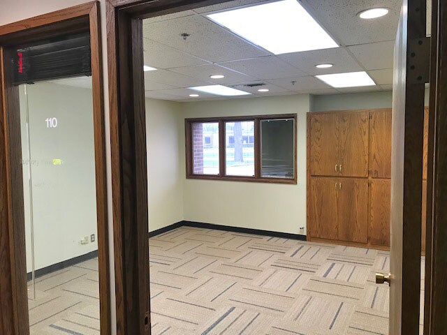 More Photos Of 5250 W 94th Ter, Prairie Village Medical For Lease