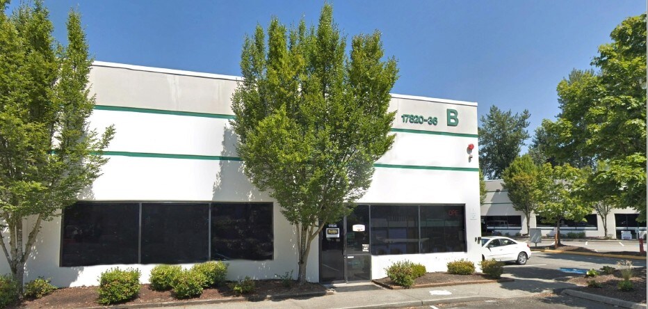 Primary Photo Of 17820-17950 NE 65th St, Redmond Warehouse For Lease
