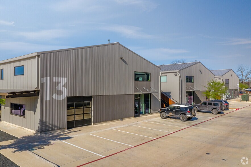 More Photos Of 1023 Springdale Rd, Austin Office For Lease