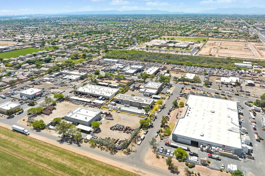 More Photos Of 7611 N 74th Ave, Glendale Warehouse For Sale