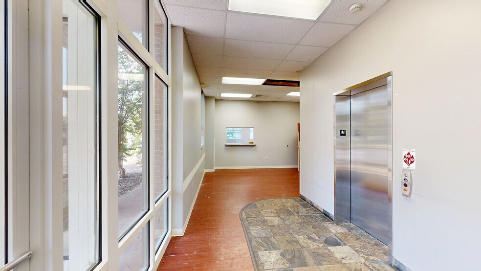 More Photos Of 7800 Wolf Trail Cv, Germantown Medical For Sale