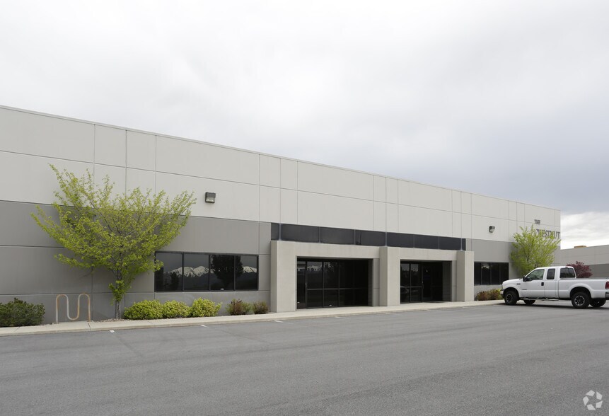More Photos Of 1885 S Milestone Dr, Salt Lake City Light Manufacturing For Lease