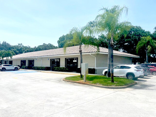 More Photos Of 1881 SE Port St. Lucie Blvd, Port Saint Lucie Medical For Lease