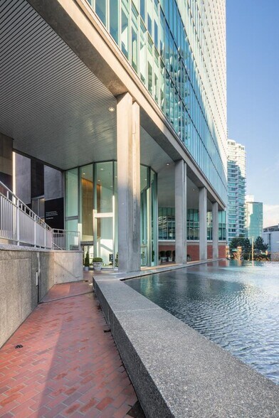 More Photos Of 1500 W Georgia St, Vancouver Office For Lease