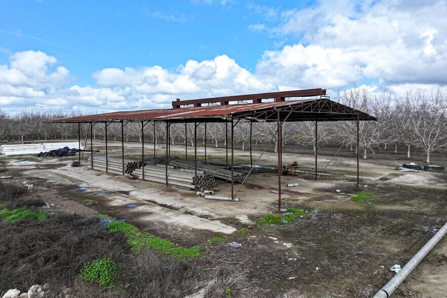 More Photos Of Road 180, Strathmore Land For Sale