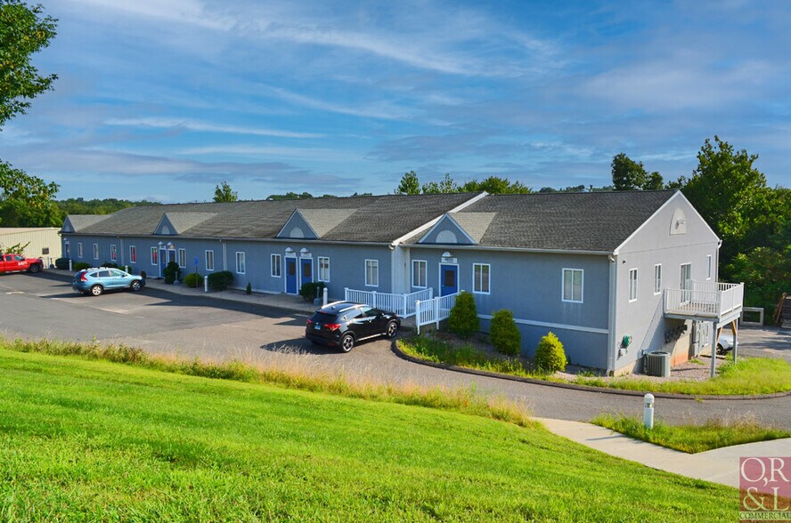 More Photos Of 42 Ozick Dr, Durham Showroom For Lease