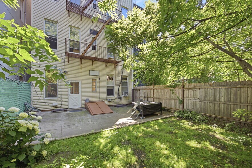 More Photos Of 317 Eckford St, Brooklyn Apartments For Sale