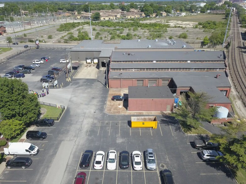 Primary Photo Of 1803 Commerce Rd, Louisville Manufacturing For Sale