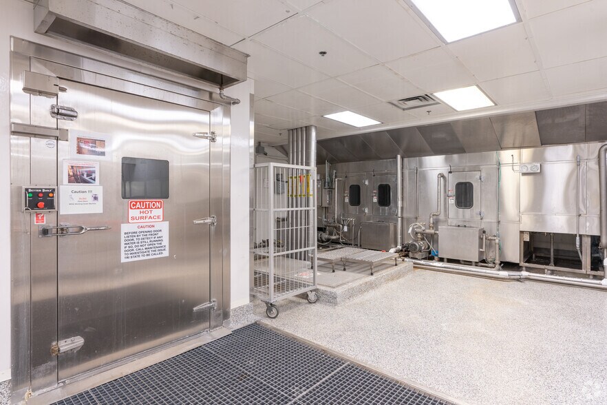More Photos Of 311 Pennington Rocky Hill Rd, Pennington Research And Development For Lease