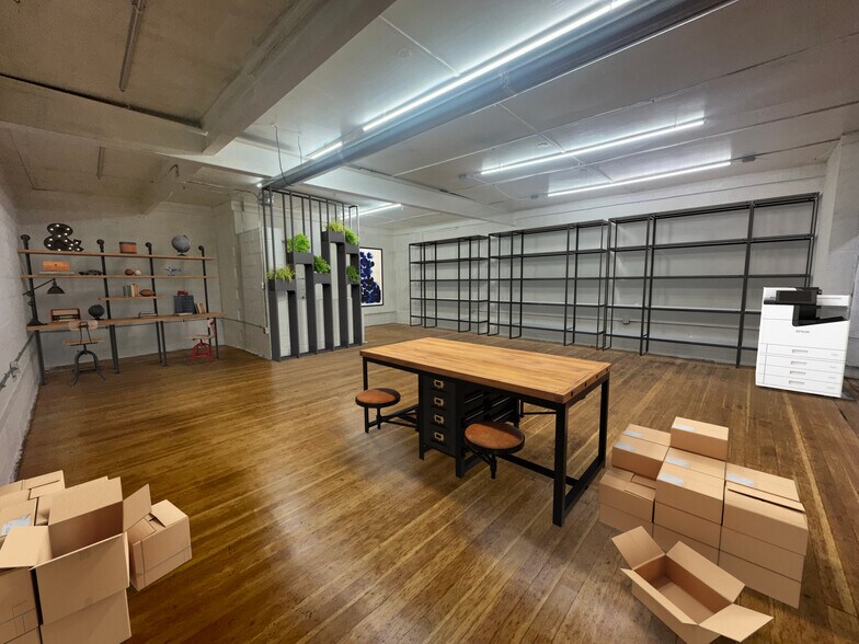 More Photos Of 1301 Brownell Ave, Lorain Service For Sale