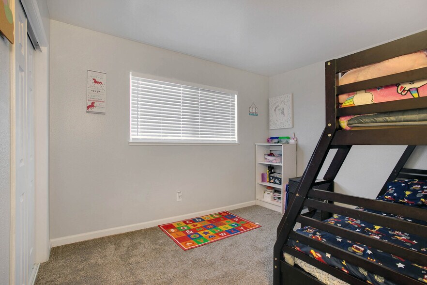 More Photos Of 133 W I St, Los Banos Apartments For Sale