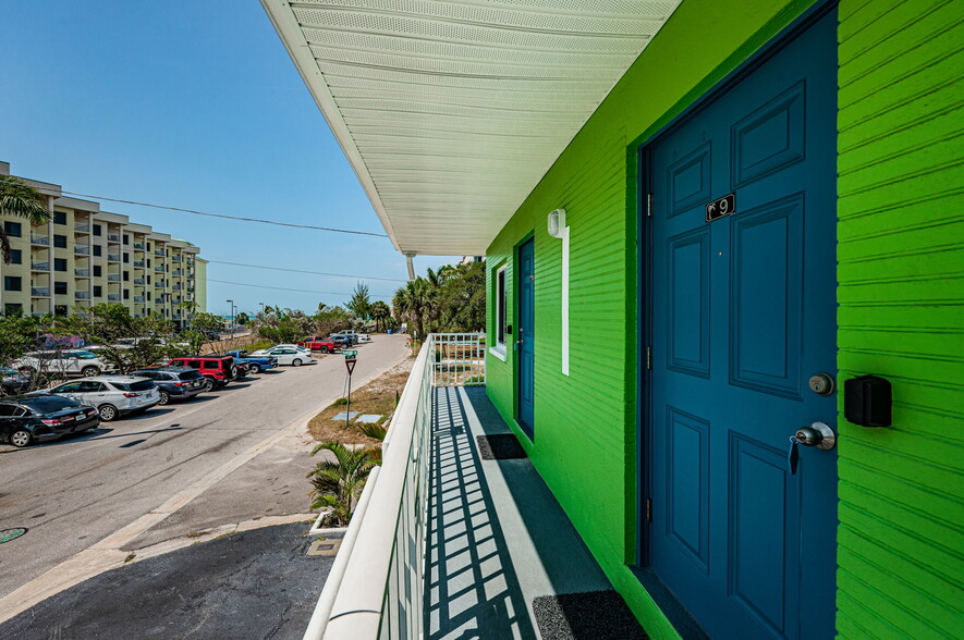 More Photos Of 12100 Gulf Blvd, Treasure Island Hotel For Sale