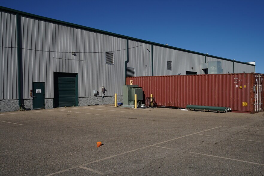 More Photos Of 3773 Monarch St, Frederick Warehouse For Lease