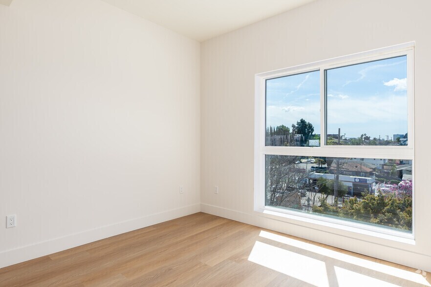 More Photos Of 611 N Virgil Ave, Los Angeles Apartments For Lease