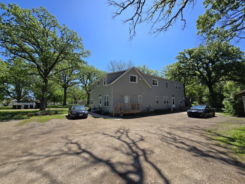 More Photos Of 514 Main St E, New Prague Apartments For Sale