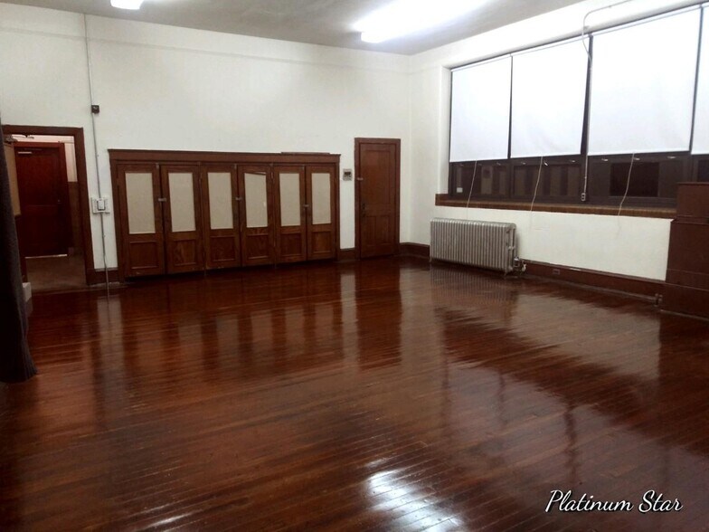 More Photos Of 1 Fairview Ave, Phillipsburg Office For Sale