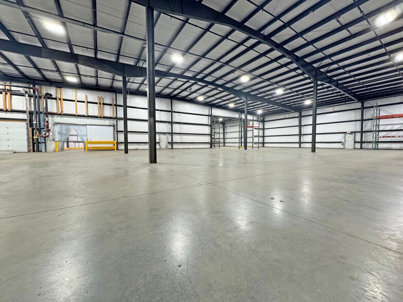 More Photos Of 340 Presumpscot St, Portland Warehouse For Sale