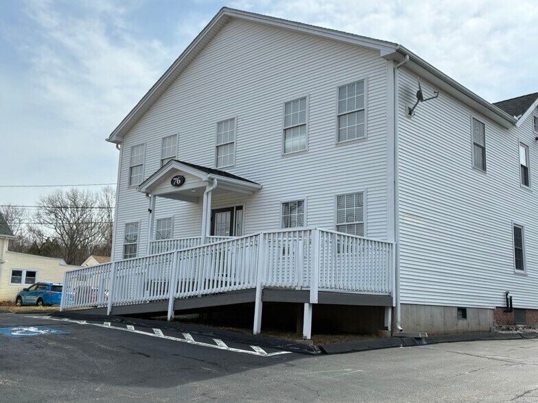 More Photos Of 76 Salem Tpke, Norwich Office For Sale