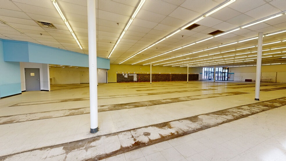 More Photos Of 1350 15th St, Fort Lee Apartments For Lease